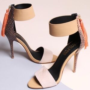 KENDALL & KYLIE MADDEN GIRL Tassel Heels Size 9.5